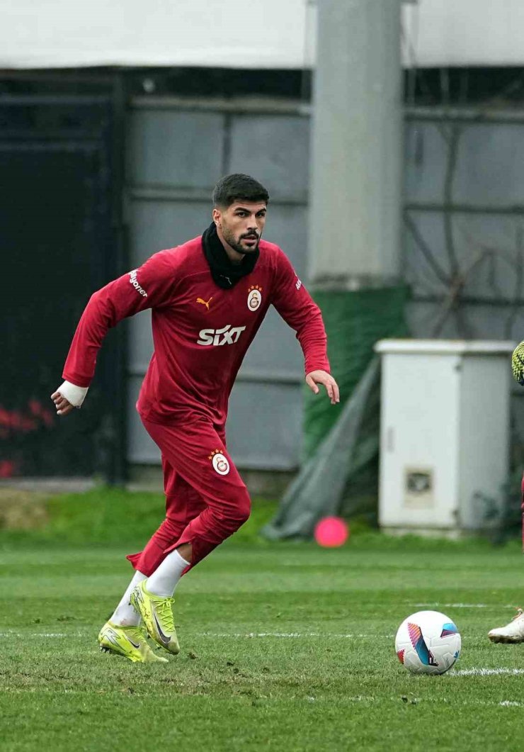 GALATASARAY, ÇAYKUR RİZESPOR MAÇI HAZIRLIKLARINA BAŞLADI