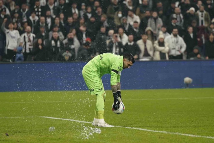 TRENDYOL SÜPER LİG: BEŞİKTAŞ: 2 - TRABZONSPOR: 1 (MAÇ SONUCU)