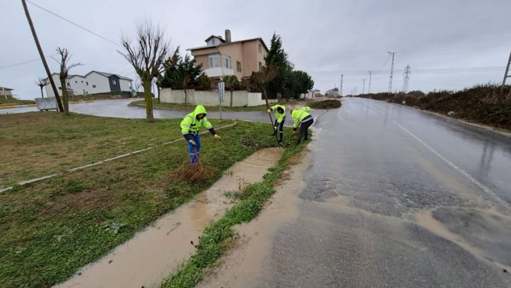 SİLİVRİ BELEDİYESİ YOĞUN YAĞIŞLARA KARŞI HAZIRLIKLARINI TAMAMLADI
