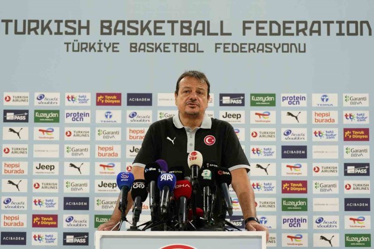 A MİLLİ ERKEK BASKETBOL TAKIMI, MEDYA GÜNÜNDE BASIN MENSUPLARIYLA BULUŞTU