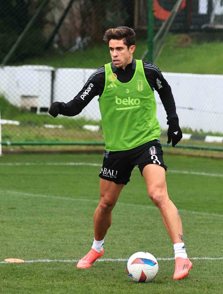 BEŞİKTAŞ’TA GABRİEL PAULİSTA, TAKIMLA ÇALIŞMALARA BAŞLADI