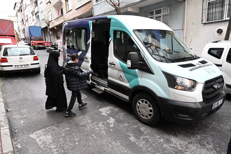 GAZİOSMANPAŞA’DA SAĞLIK VE EĞİTİM İÇİN ÜCRETSİZ ULAŞIM HİZMETİ
