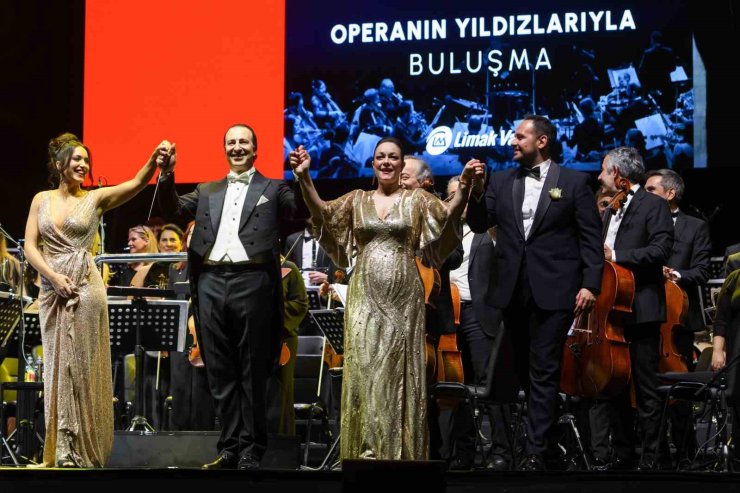 LİMAK FİLARMONİ ORKESTRASI YILIN İLK KONSERİNİ İSTANBUL’DA VERDİ