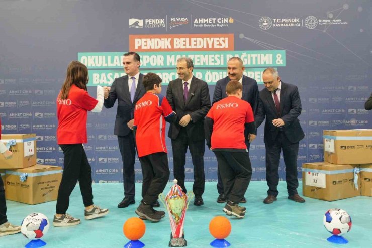 PENDİK’TE SPORA BÜYÜK DESTEK: 172 OKULA 5 MİLYONLUK YARDIM