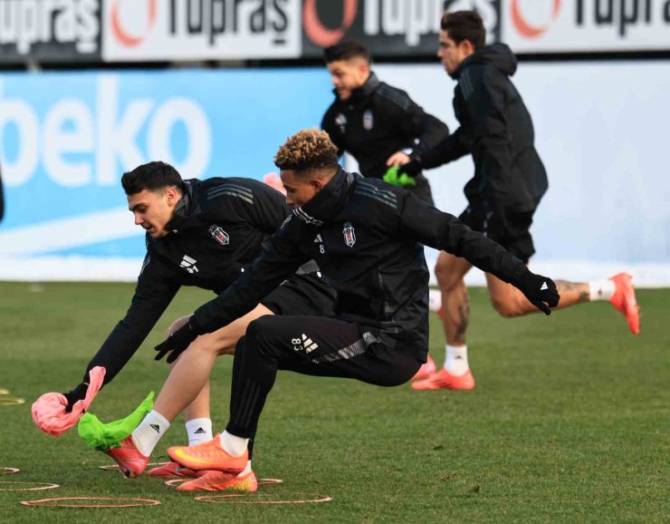 BEŞİKTAŞ, EYÜPSPOR MAÇI HAZIRLIKLARINI TAMAMLADI