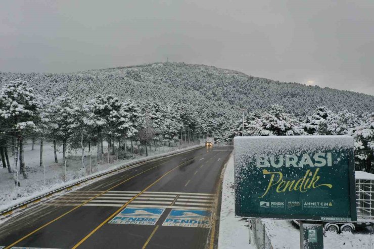 KAR YAĞIŞI SONRASI AYDOS ORMANI’NDA KARTPOSTALLIK GÖRÜNTÜLER OLUŞTU