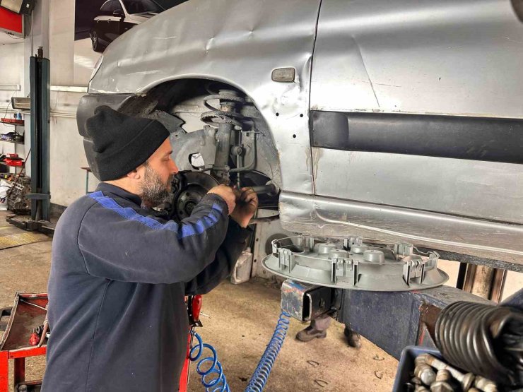 KAPORTACILARDA ‘KAR MESAİSİ’ SÜRÜYOR