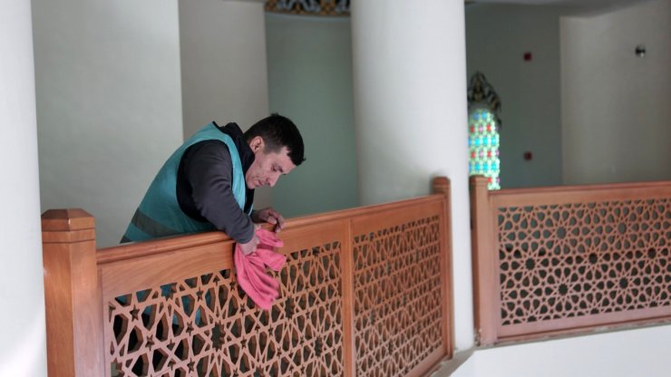 SİLİVRİ’DE CAMİLER RAMAZAN’A HAZIRLANIYOR