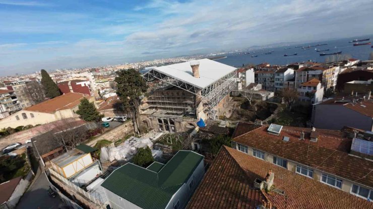 İMRAHOR İLYAS BEY CAMİİ ASLINA UYGUN OLARAK İHYA EDİLİYOR: 100 YIL SONRA ÜSTÜ KAPATILDI