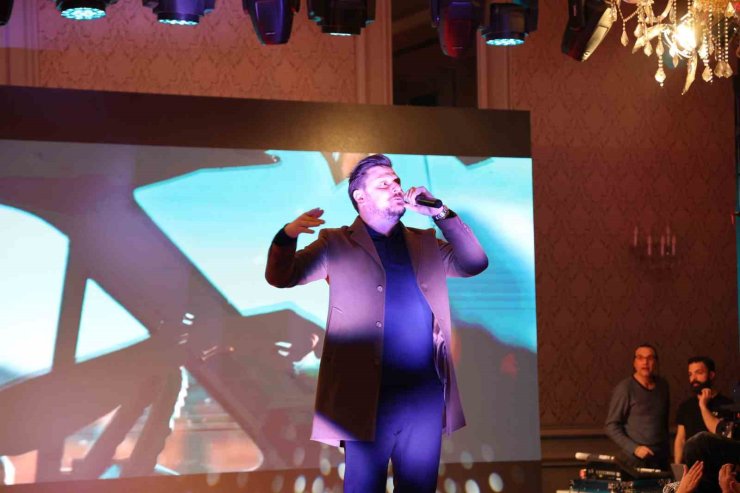 8.ULUSLARARASI KALİTE ÖDÜL TÖRENİ ÜMRANİYE’DE DÜZENLENDİ