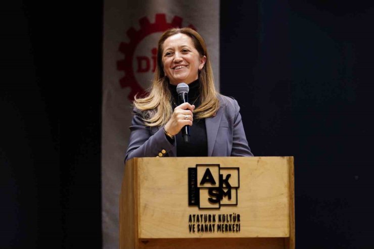 BEYLİKDÜZÜ BELEDİYESİNDE TOPLU İŞ SÖZLEŞMESİ İMZALANDI