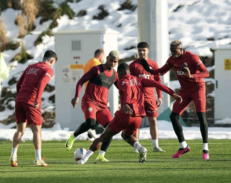 GALATASARAY, KONYASPOR MAÇINA HAZIR