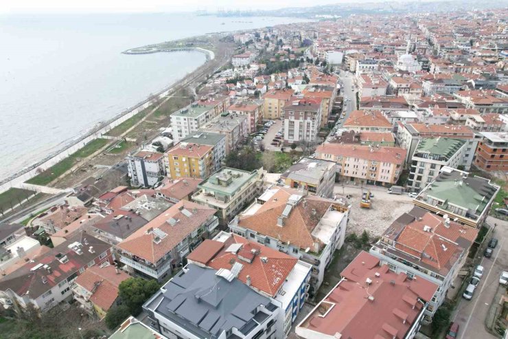 AVCILAR SAHİLİNDE 17 YILLIK İMAR SORUNU ÇÖZÜLÜYOR