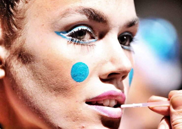 FENOMENLER İLE ÇOĞALAN GÜZELLİK MERKEZLERİ ŞİMDİLERDE DEVREN SATILIK