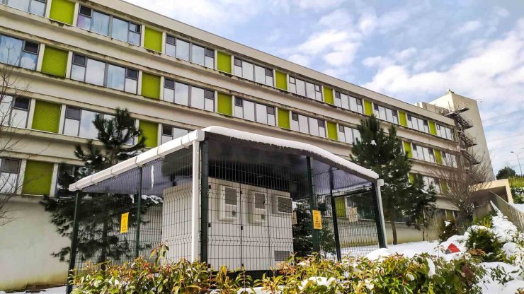 ÖZYEĞİN ÜNİVERSİTESİ, EÇEM ENERJİ DEPOLAMA İÇİN VESTEL MOBİLİTE İLE ANLAŞTI