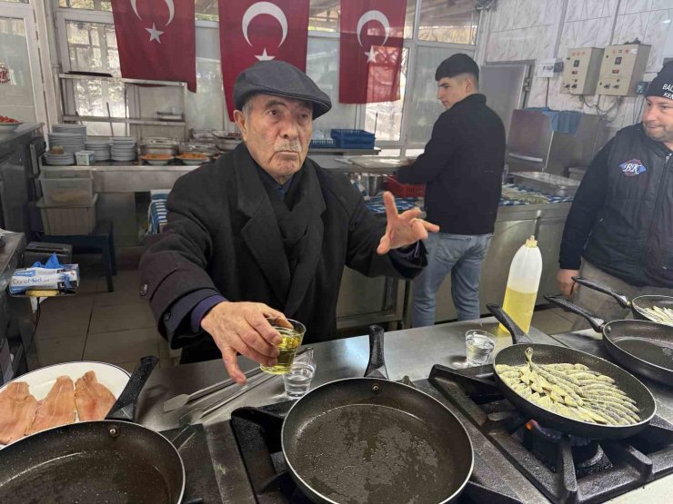 HAVALAR SOĞUDU, BALIKLAR LEZZETLENİP UCUZLADI