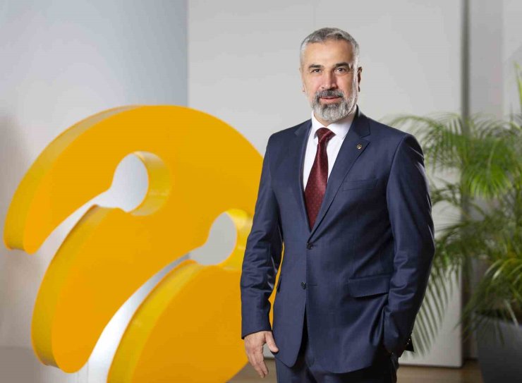 TURKCELL, TEKNOLOJİ ÜRETEN GENÇLERE REHBERLİK EDECEK