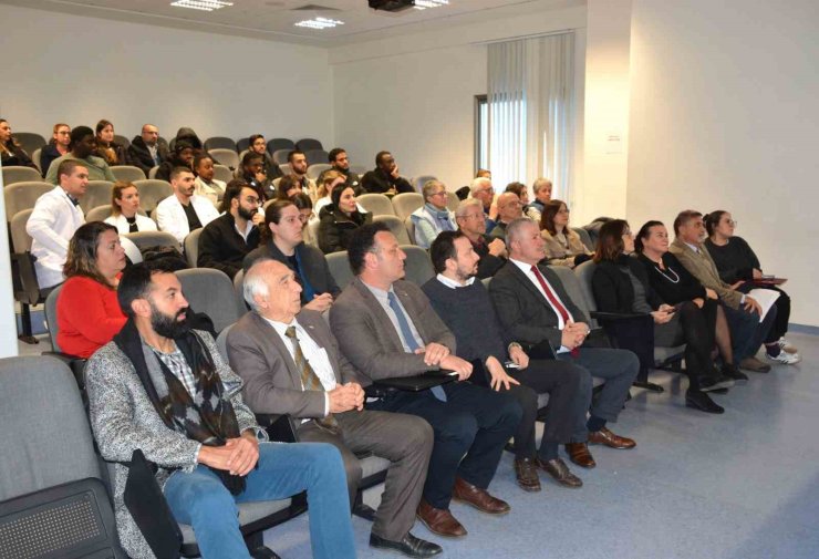 "DENİZ SEVİYESİ YÜKSELİYOR, YAPILARDA BU FAKTÖR GÖZ ÖNÜNDE BULUNDURULMALI"