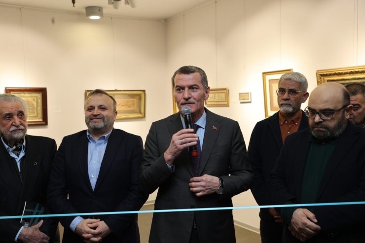 ZEYTİNBURNU’NDA "EMANET" GALERİ KALEM GÜZELİ HAT KOLEKSİYONU SEÇKİ SERGİSİ AÇILDI