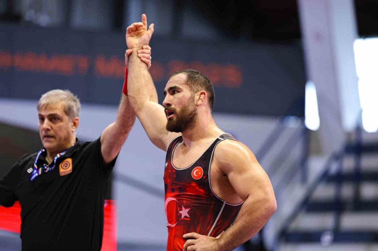 MUHAMET MALO 2. RANKİNG SERİSİ’NDE FEYZULLAH AKTÜRK’TEN BRONZ MADALYA