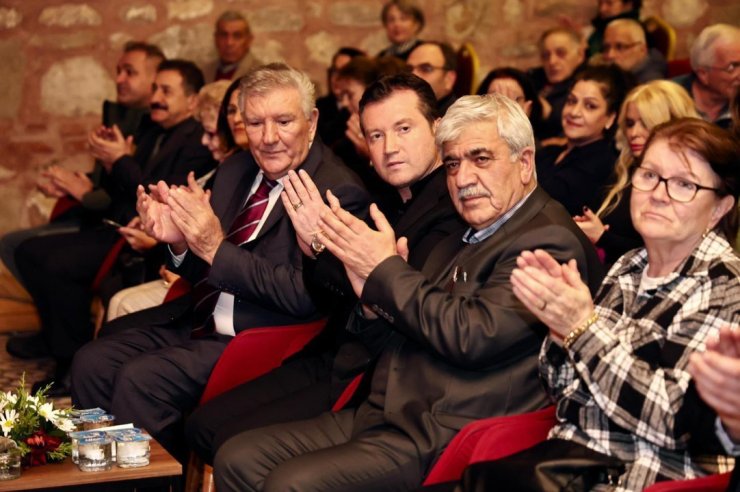 SİLİVRİ’DE ŞAİR VE HALK OZANI YAŞAR GÖREN KONSERİ DÜZENLENDİ