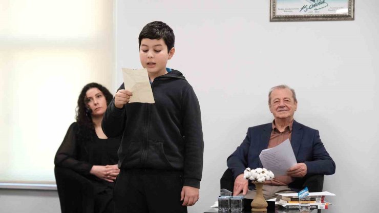 EDEBİYATIN USTA KALEMİ ŞARKILARLA, TÜRKÜLERLE, ŞİİRLERLE ANILDI