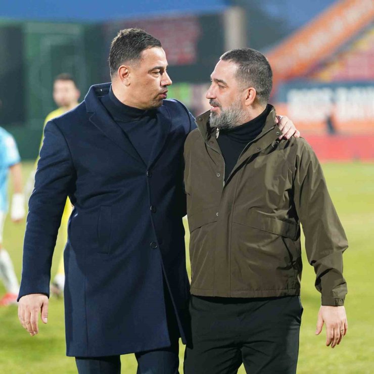 ZİRAAT TÜRKİYE KUPASI: EYÜPSPOR: 0 - BAŞAKŞEHİR: 0 (İLK YARI)