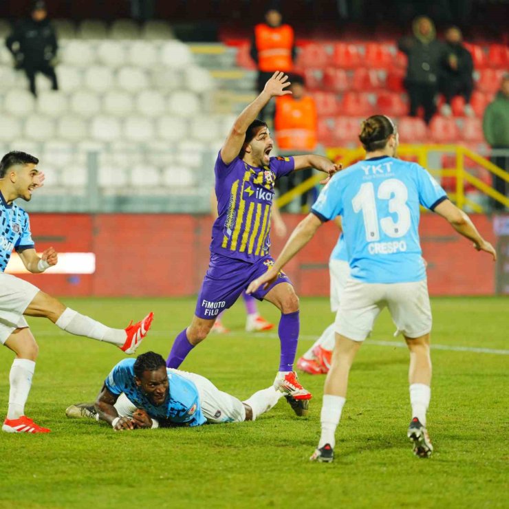 ZİRAAT TÜRKİYE KUPASI: EYÜPSPOR: 0 - BAŞAKŞEHİR: 0 (MAÇ SONUCU)