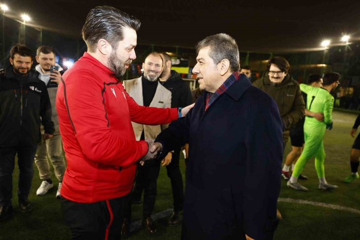 ESENLER SOKAK LİGİ FİNALİNDE FIRAT AYDINUS DÜDÜK ÇALDI