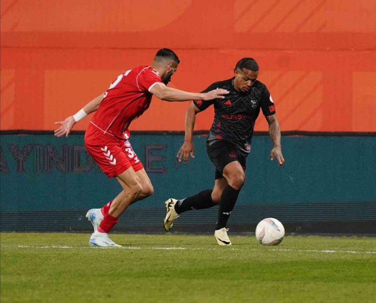 TRENDYOL 1. LİG: PENDİKSPOR: 0 - ANKARA KEÇİÖRENGÜCÜ: 2