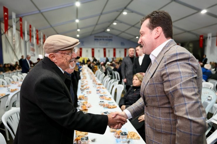 SİLİVRİ’DE RAMAZAN’IN İLK İFTARI ŞEHİT AİLELERİ VE GAZİLERLE YAPILDI