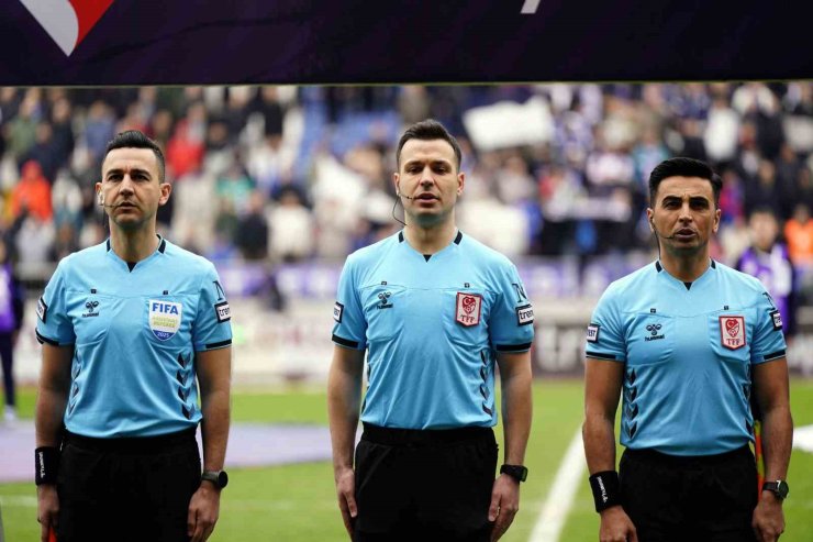 TRENDYOL SÜPER LİG: KASIMPAŞA: 0 - GALATASARAY: 1 (MAÇ DEVAM EDİYOR)