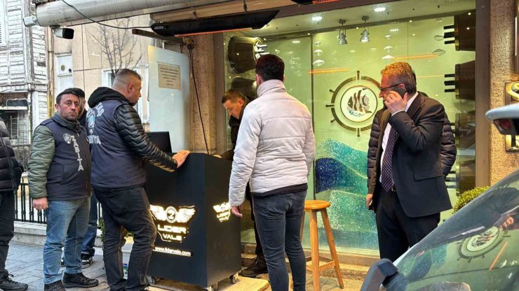 BEŞİKTAŞ’TA VALE DENETİMİ: 7 KİŞİYE PARA CEZASI KESİLDİ