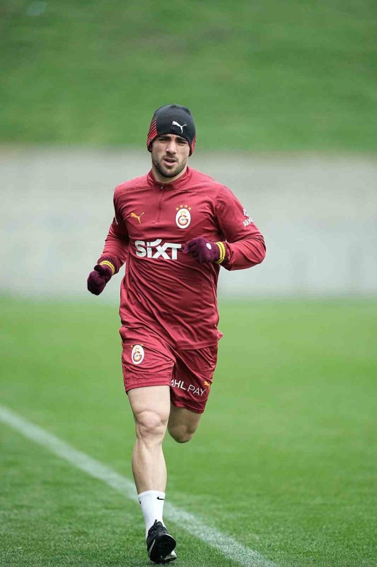 GALATASARAY’DA, ALANYASPOR MAÇI HAZIRLIKLARI BAŞLADI