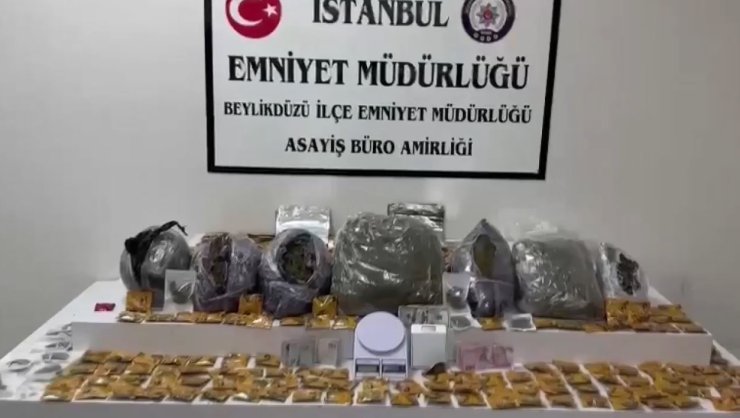 BEYLİKDÜZÜ’NDE UYUŞTURUCU SATIŞI YAPAN ŞÜPHELİLER YAKALANDI