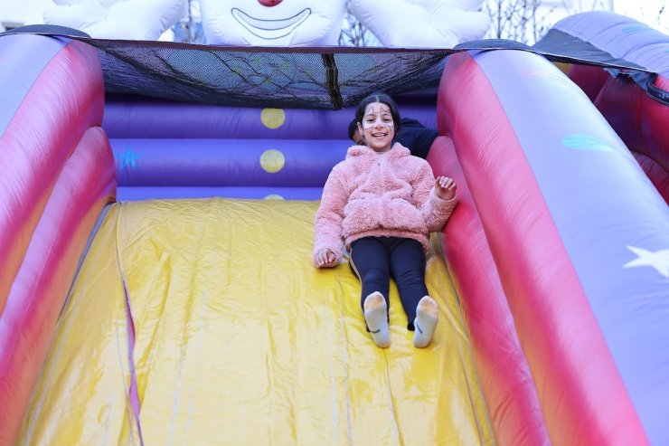 BAĞCILAR’DA ÇOCUKLARA ÖZEL RAMAZAN ETKİNLİKLERİ DÜZENLENİYOR