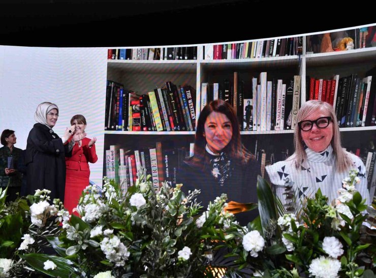 EMİNE ERDOĞAN, TİKAD’IN "HAYATA BAĞLAYAN İLMEKLER PROJESİ" TANITIM PROGRAMINA KATILDI