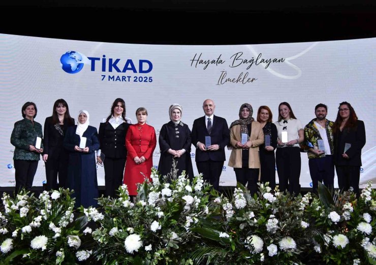 EMİNE ERDOĞAN, TİKAD’IN "HAYATA BAĞLAYAN İLMEKLER PROJESİ" TANITIM PROGRAMINA KATILDI