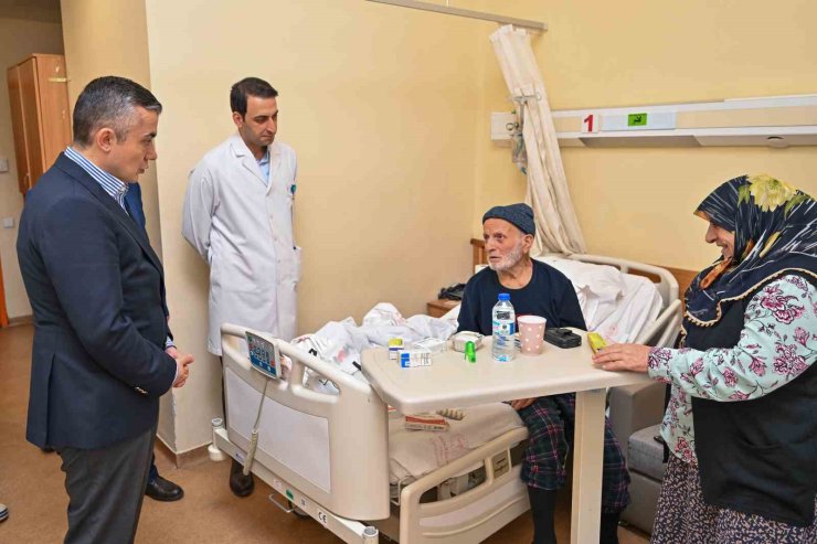 ESENYURT BAŞKAN VEKİLİ AKSOY, SAĞLIK ÇALIŞANLARIYLA İFTARDA BULUŞTU