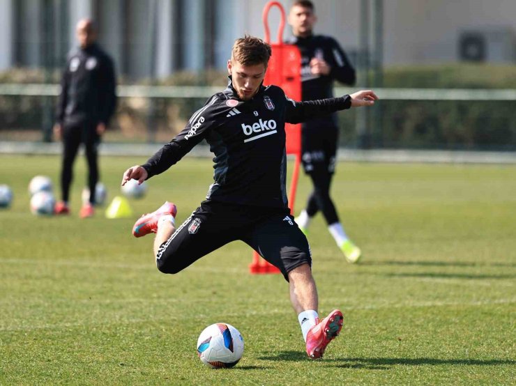 BEŞİKTAŞ, GAZİANTEP FK MAÇI HAZIRLIKLARINI TAMAMLADI