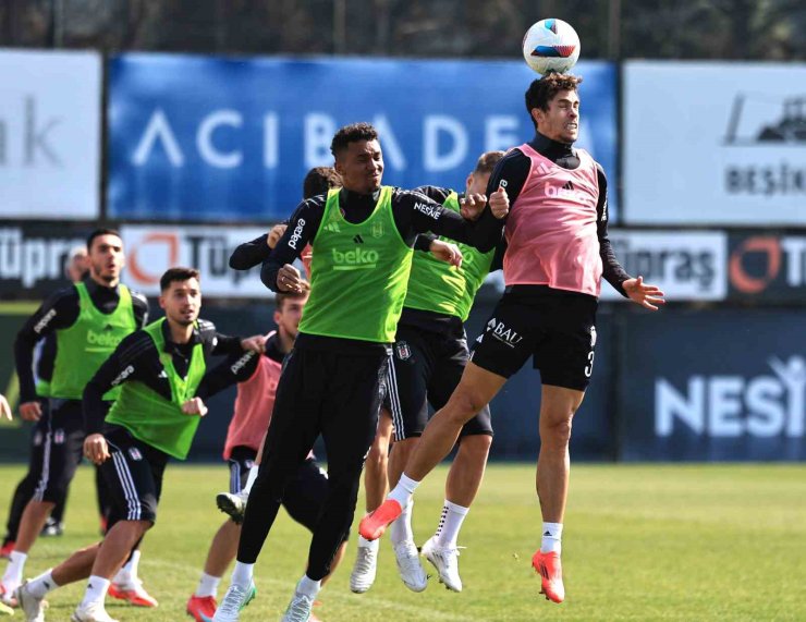 BEŞİKTAŞ, GAZİANTEP FK MAÇI HAZIRLIKLARINI TAMAMLADI