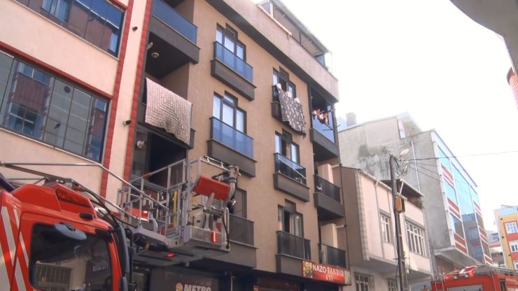 ESENYURT’TA ÇIKAN YANGINDA CAN PAZARI YAŞANDI