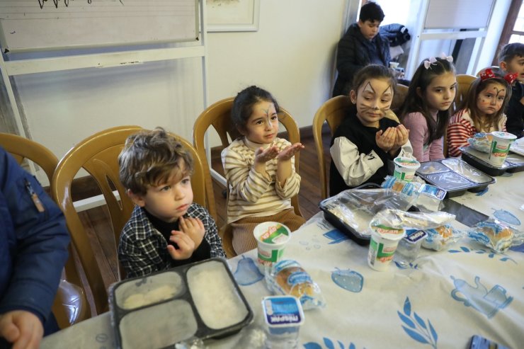 EYÜPSULTAN BELEDİYESİ ÇOCUKLARA ÖZEL ‘TEKNE ORUCU’ ETKİNLİĞİ DÜZENLEDİ