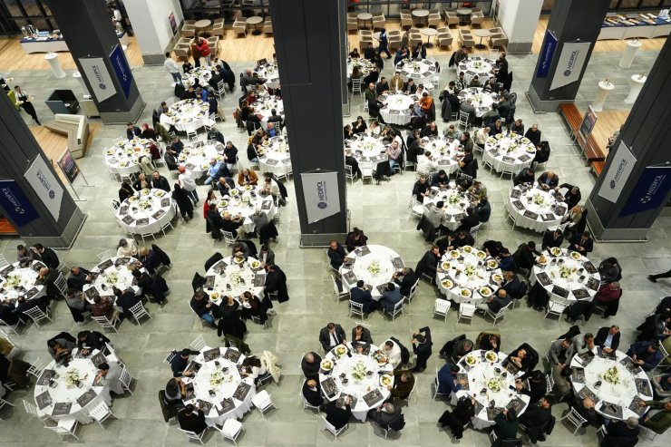 MEDYA MENSUPLARI SAHUR PROGRAMINDA BİR ARAYA GELDİ