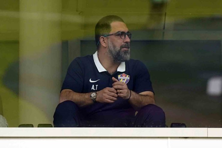 TRENDYOL SÜPER LİG: EYÜPSPOR: 1 - KONYASPOR: 0 (İLK YARI)