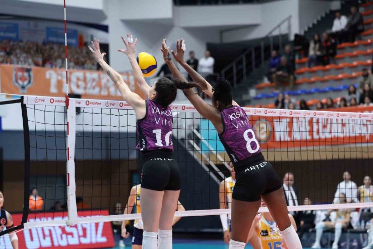 ECZACIBAŞI DYNAVİT, KUZEYBORU’YU MAĞLUP ETTİ