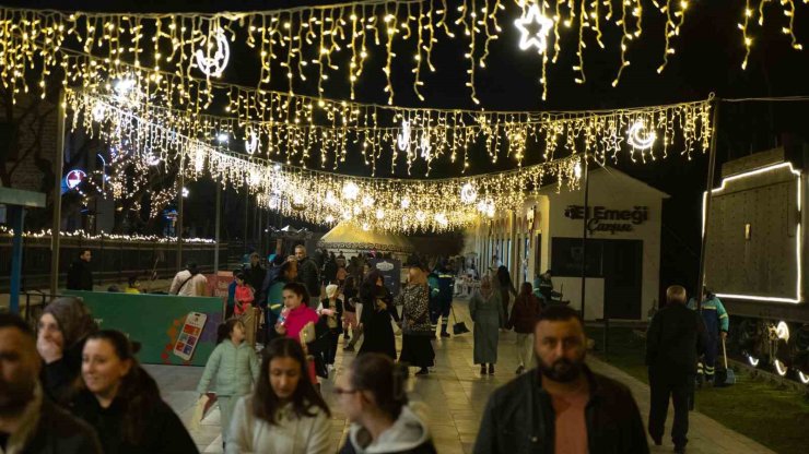 ARNAVUTKÖY’DE RAMAZAN COŞKUSU DOLU DOLU YAŞANIYOR
