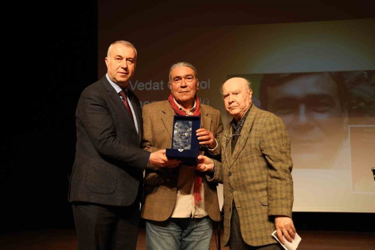 9. VEDAT GÜNYOL DENEME ÖDÜLLERİ SAHİPLERİNİ BULDU