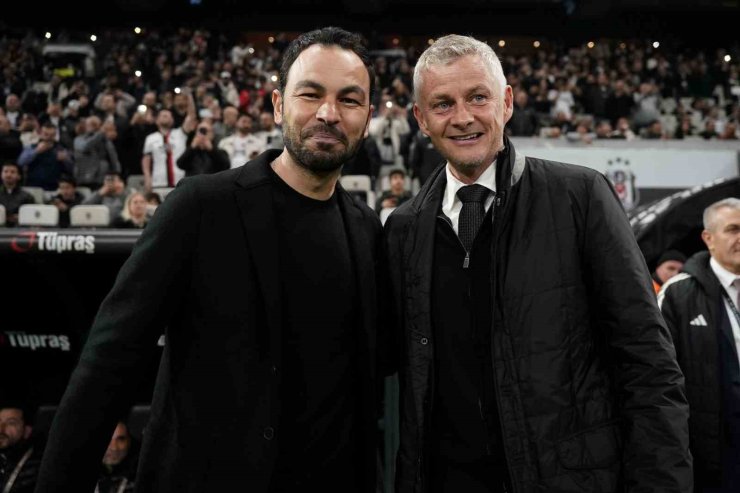 TRENDYOL SÜPER LİG: BEŞİKTAŞ: 0 - GAZİANTEP FK: 0 (MAÇ DEVAM EDİYOR)