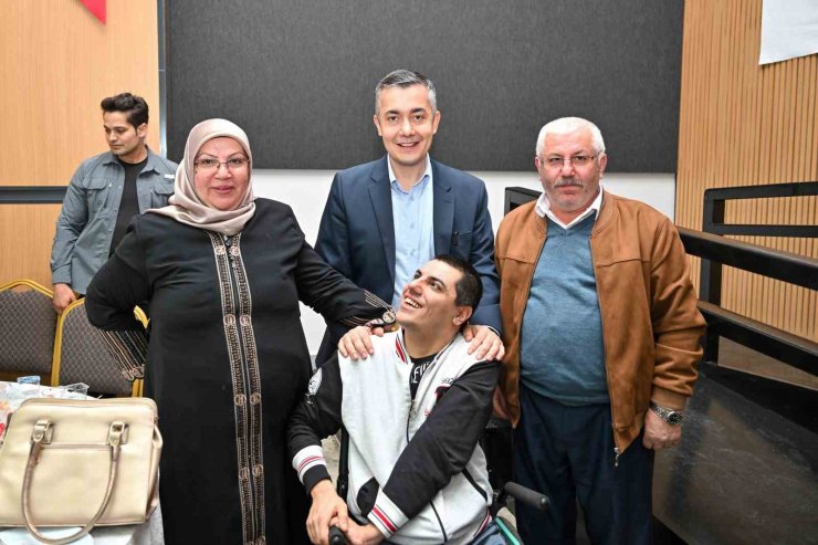 ESENYURT’TA ÖZEL BİREYLER VE AİLELERİ İFTAR SOFRASINDA BULUŞTU